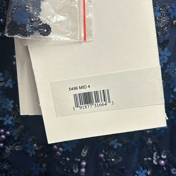 Mac Duggal Navy Sequin Gown - Picture 14 of 15